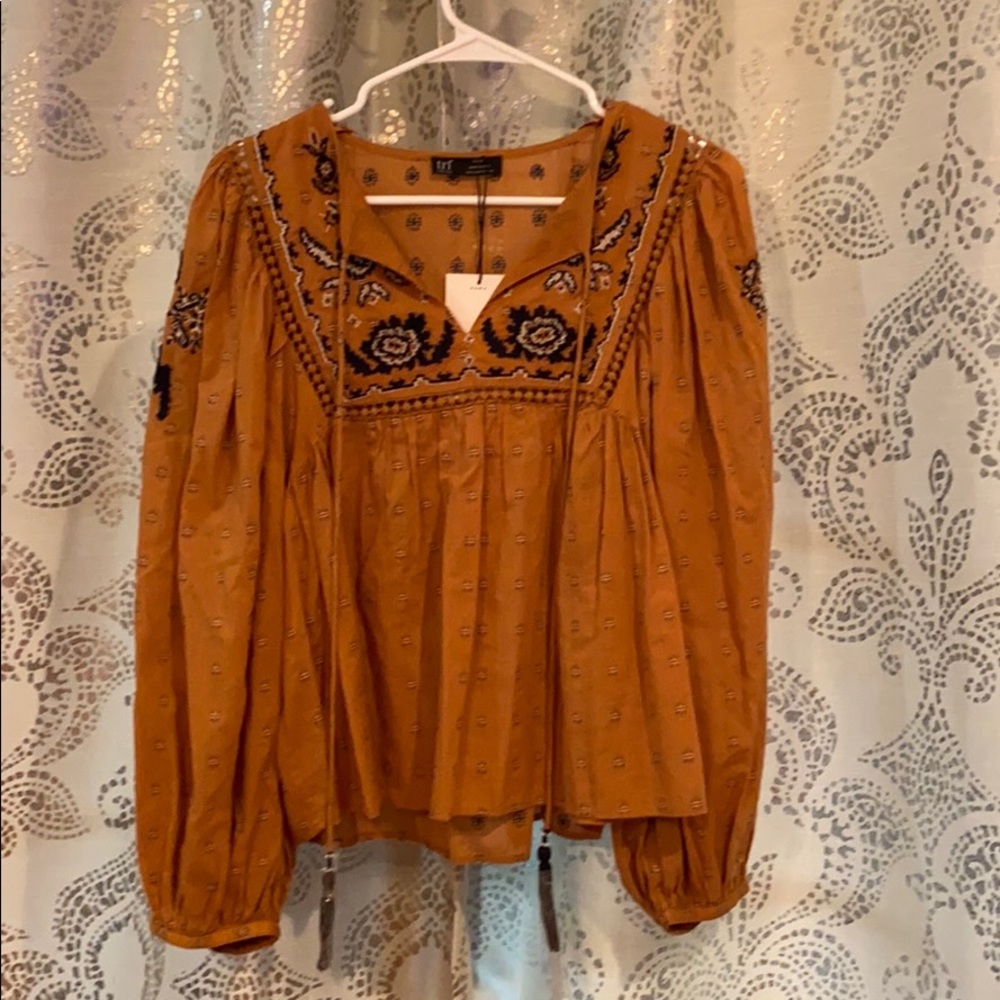 Bohemian style long sleeve shirt